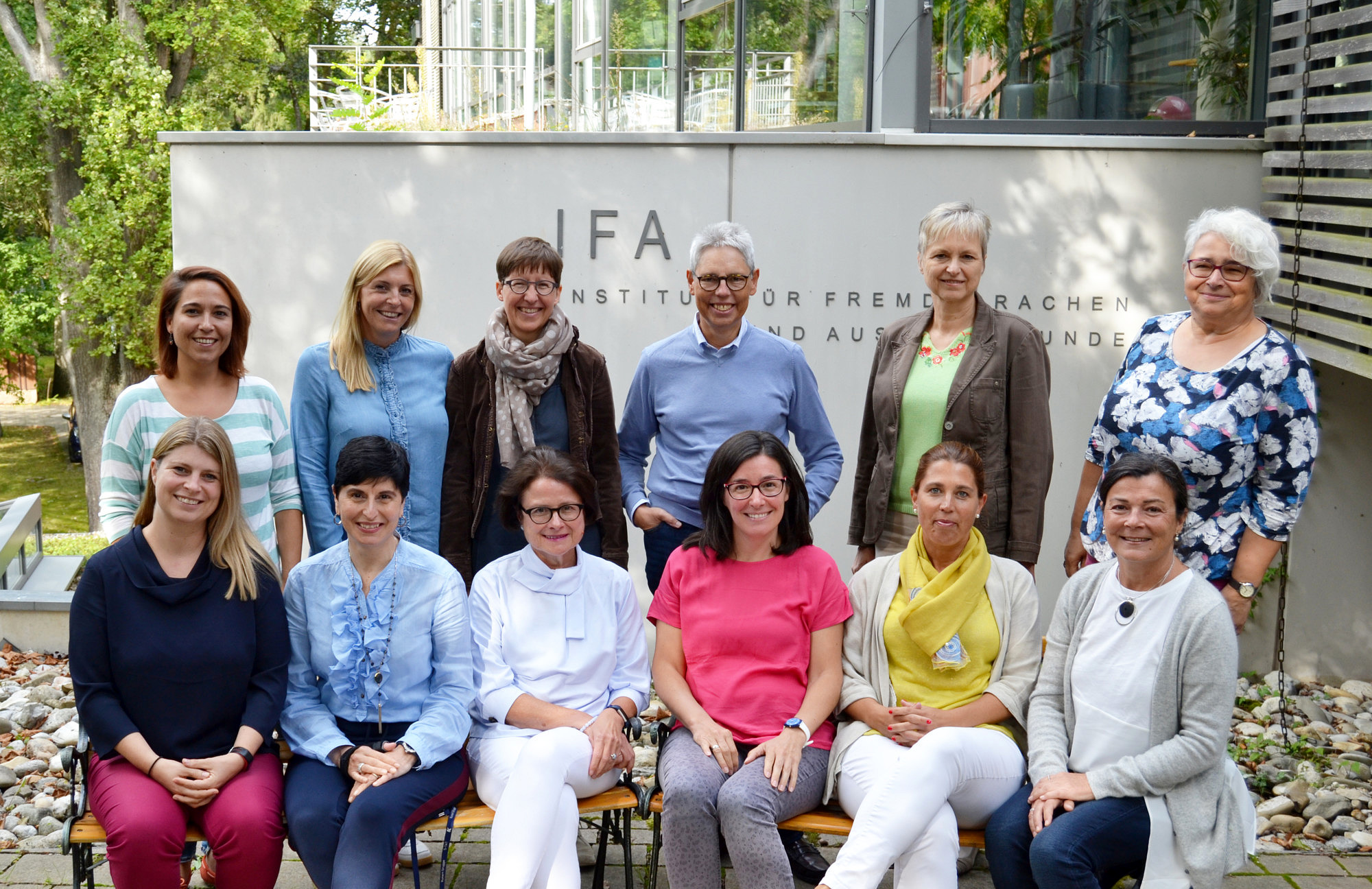 Abgebildet ist die spanische Abteilung des Instituts vor dem Neubau des IFA.